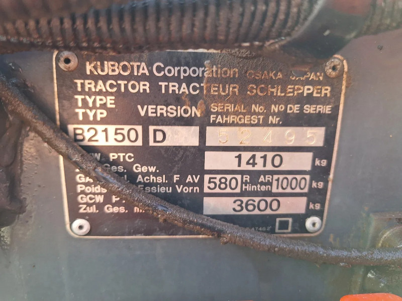 Vlečni traktor Kubota B2150: slika 16