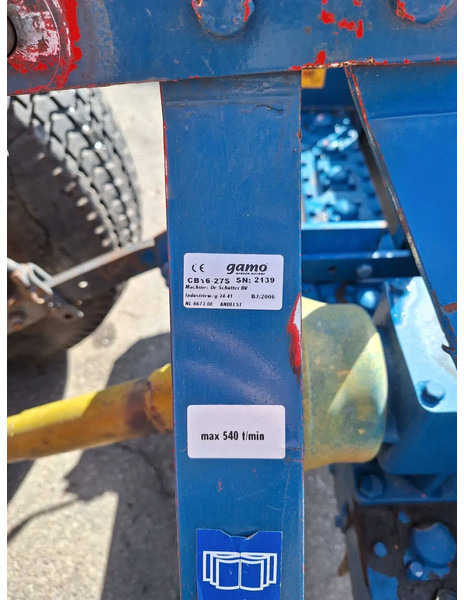 Vlečni traktor Kubota B2150: slika 6