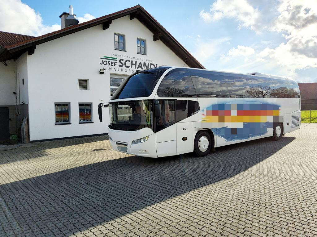 Neoplan Cityliner P14 6 gang manuell / WC / TÜV - Potovalni avtobus: slika 1 Neoplan Cityliner P14 6 gang manuell / WC / TÜV - Potovalni avtobus: slika 1