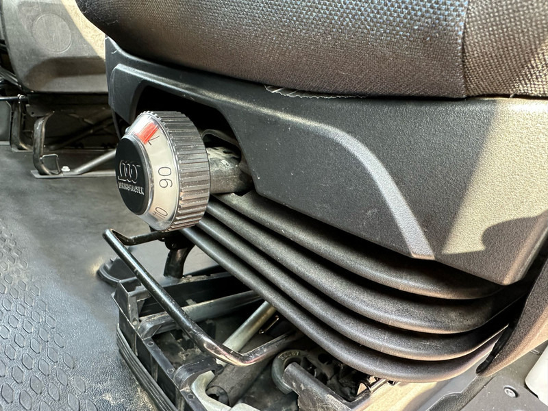 Dostavno vozilo Iveco Daily 35S12 werkhoogte 12 meter APK 17-01-2026: slika 19