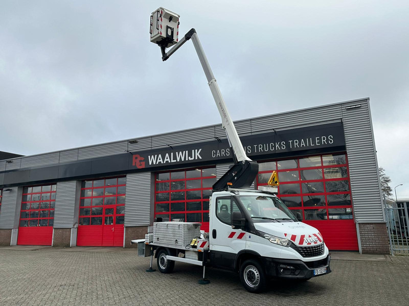 Iveco Daily 35S14 APK 29-08-2026, 4x gestempeld Km 64.779 - Dostavno vozilo: slika 2 Iveco Daily 35S14 APK 29-08-2026, 4x gestempeld Km 64.779 - Dostavno vozilo: slika 2