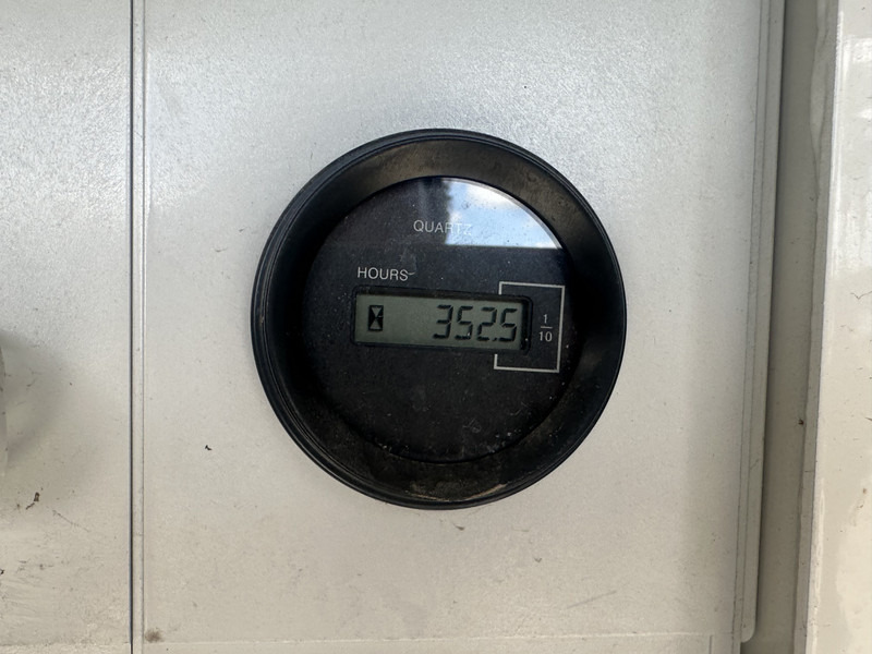 Renault Master 352 Hours + Airco - Dostavno vozilo: slika 5 Renault Master 352 Hours + Airco - Dostavno vozilo: slika 5