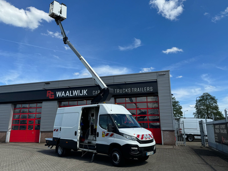 Iveco 70C15H 2 persoonslift K 42 - Tovornjak: slika 1 Iveco 70C15H 2 persoonslift K 42 - Tovornjak: slika 1