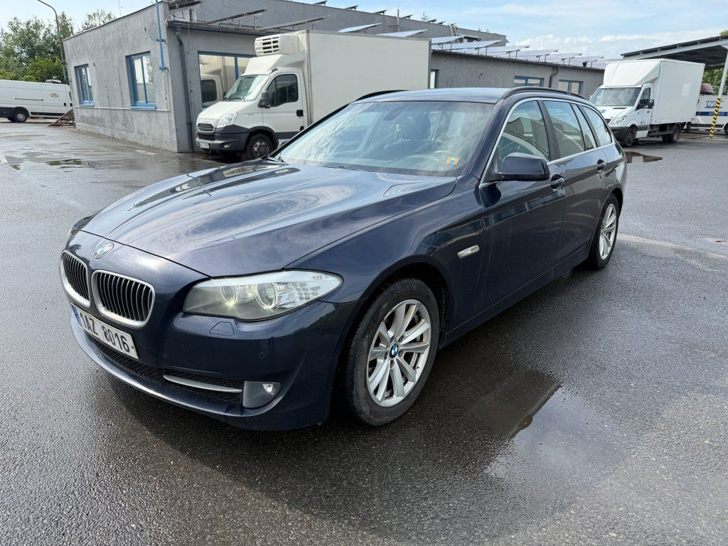 BMW 520D Touring F11 - Avtomobil: slika 2 BMW 520D Touring F11 - Avtomobil: slika 2