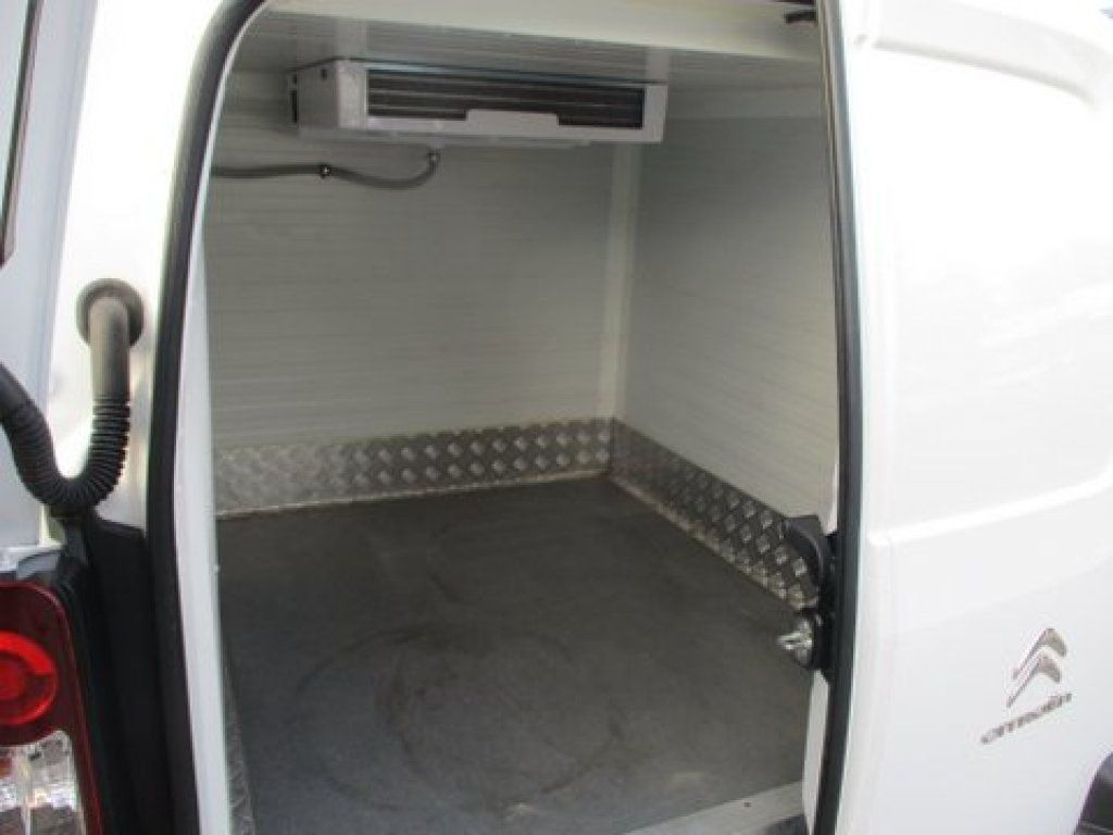 Citroën Berlingo izotherm - Hladilno vozilo: slika 4 Citroën Berlingo izotherm - Hladilno vozilo: slika 4