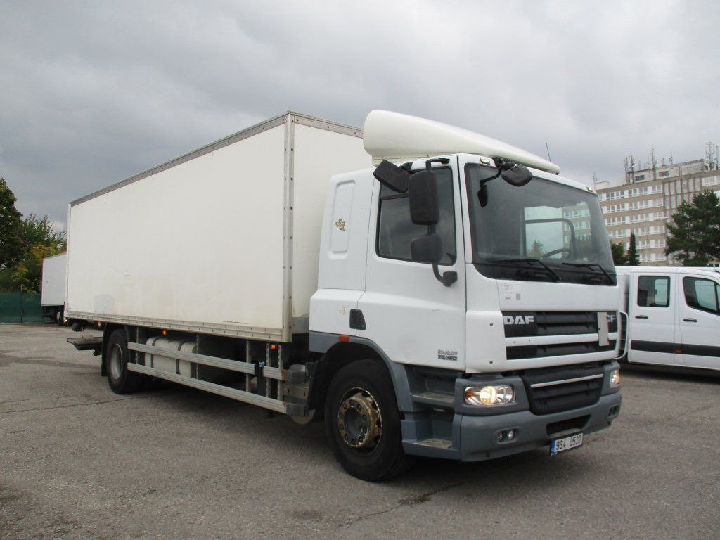 DAF CF 75.310 - Tovornjak zabojnik: slika 3 DAF CF 75.310 - Tovornjak zabojnik: slika 3
