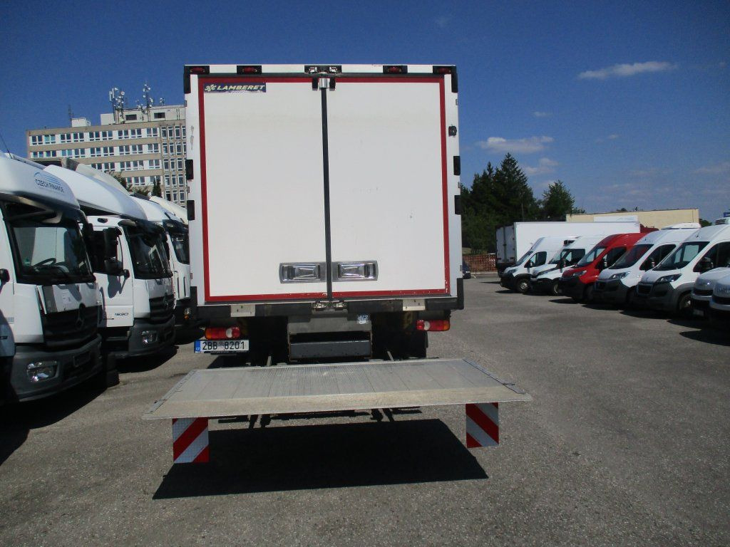 DAF LF 18.260 DAF LF 18.260 Xarios 600 - Tovornjak hladilnik: slika 4 DAF LF 18.260 DAF LF 18.260 Xarios 600 - Tovornjak hladilnik: slika 4