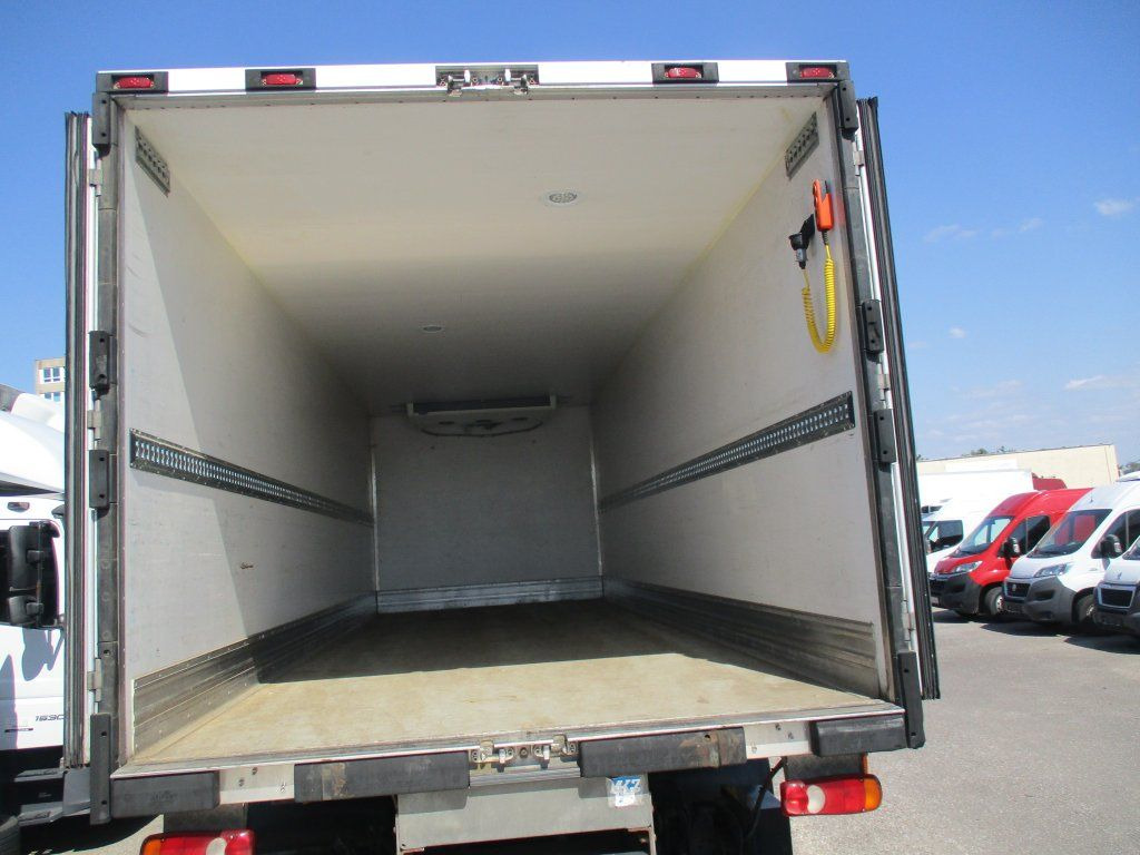 DAF LF 18.260 DAF LF 18.260 Xarios 600 - Tovornjak hladilnik: slika 5 DAF LF 18.260 DAF LF 18.260 Xarios 600 - Tovornjak hladilnik: slika 5