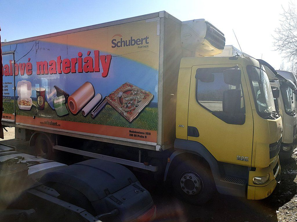 DAF LF45.210 mit Carrier Motorschaden engineproblem - Tovornjak hladilnik: slika 1 DAF LF45.210 mit Carrier Motorschaden engineproblem - Tovornjak hladilnik: slika 1