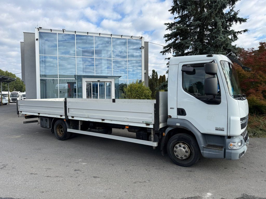 DAF LF45.220 EURO 5 - Tovornjak s kesonom: slika 3 DAF LF45.220 EURO 5 - Tovornjak s kesonom: slika 3