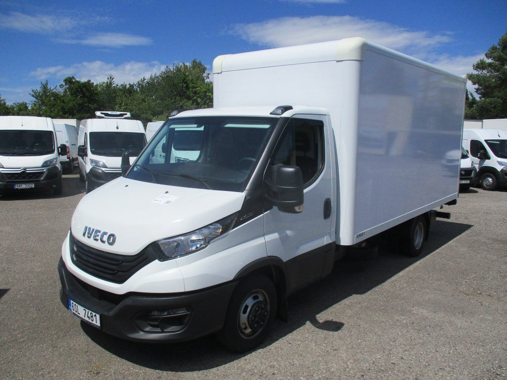 Iveco Daily 35C16, 2.3, HC, 8 palet - Dostavno vozilo z zabojnikom: slika 1 Iveco Daily 35C16, 2.3, HC, 8 palet - Dostavno vozilo z zabojnikom: slika 1