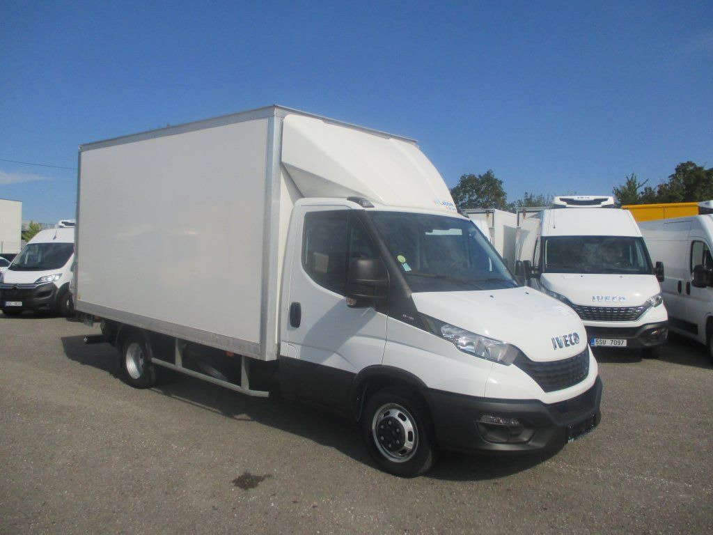 Iveco Daily 35C16 - Dostavno vozilo z zabojnikom: slika 3 Iveco Daily 35C16 - Dostavno vozilo z zabojnikom: slika 3