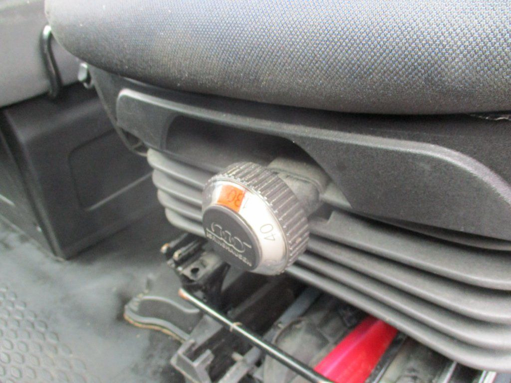 Hladilno vozilo Iveco Daily 35C16 Dhollandia: slika 18 Hladilno vozilo Iveco Daily 35C16 Dhollandia: slika 18