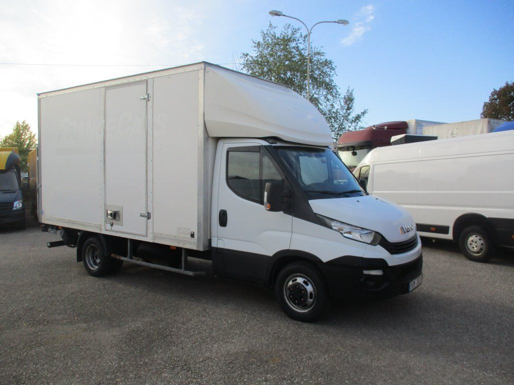 Iveco Daily 35C16 , Höhe 2,3m - Dostavno vozilo z zabojnikom: slika 2 Iveco Daily 35C16 , Höhe 2,3m - Dostavno vozilo z zabojnikom: slika 2
