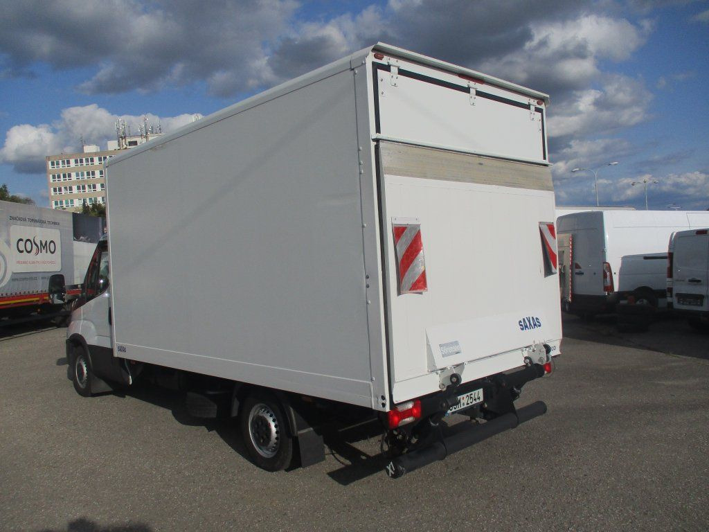 Iveco Daily 35S16 mit LBW - Dostavno vozilo z zabojnikom: slika 4 Iveco Daily 35S16 mit LBW - Dostavno vozilo z zabojnikom: slika 4