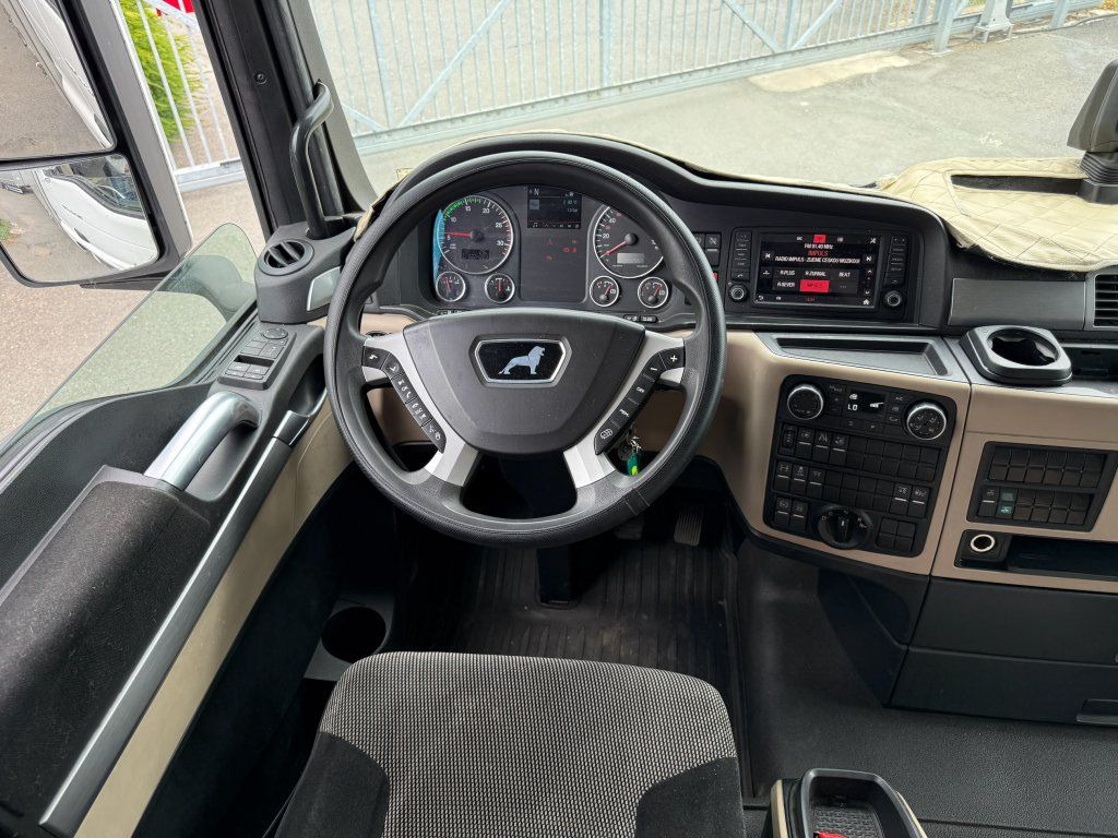 MAN TGX24.510 EURO 6 6x2 + Wecon - Tovornjak s ponjavo: slika 5 MAN TGX24.510 EURO 6 6x2 + Wecon - Tovornjak s ponjavo: slika 5