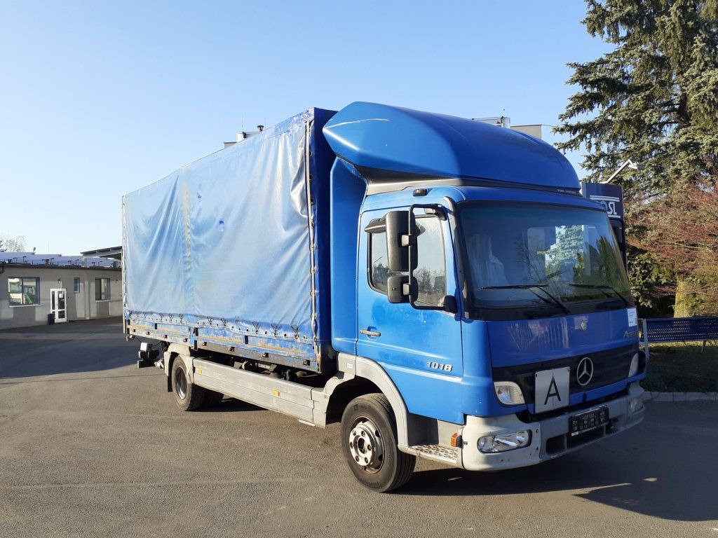 Mercedes-Benz 1018 Atego EURO 3 - Tovornjak s ponjavo: slika 2 Mercedes-Benz 1018 Atego EURO 3 - Tovornjak s ponjavo: slika 2