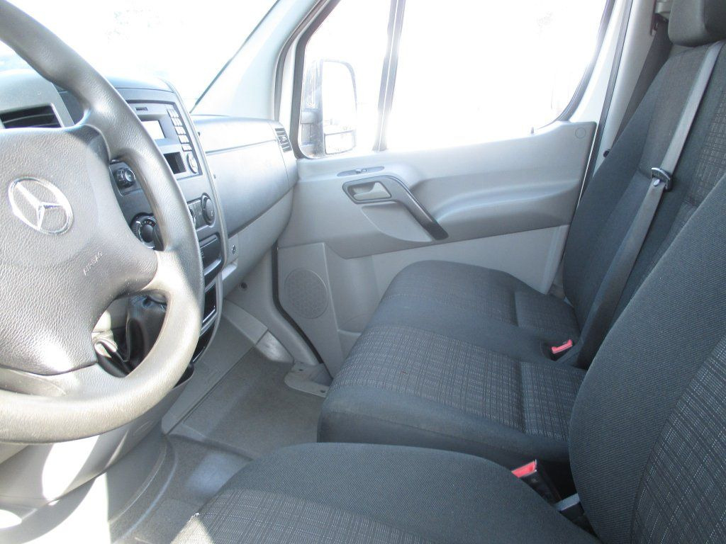 Mercedes-Benz Sprinter 514 CDi - Dostavno vozilo z zabojnikom: slika 5 Mercedes-Benz Sprinter 514 CDi - Dostavno vozilo z zabojnikom: slika 5