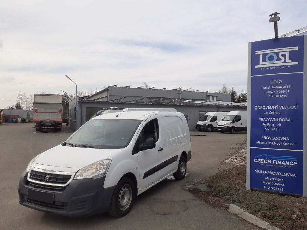 Peugeot PARTNER 1.6 HDi 90 - Mali kombi: slika 1 Peugeot PARTNER 1.6 HDi 90 - Mali kombi: slika 1