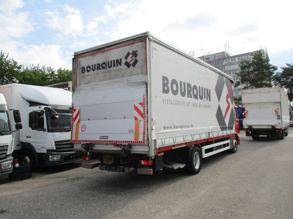Renault D 16 - Tovornjak s kesonom: slika 3 Renault D 16 - Tovornjak s kesonom: slika 3