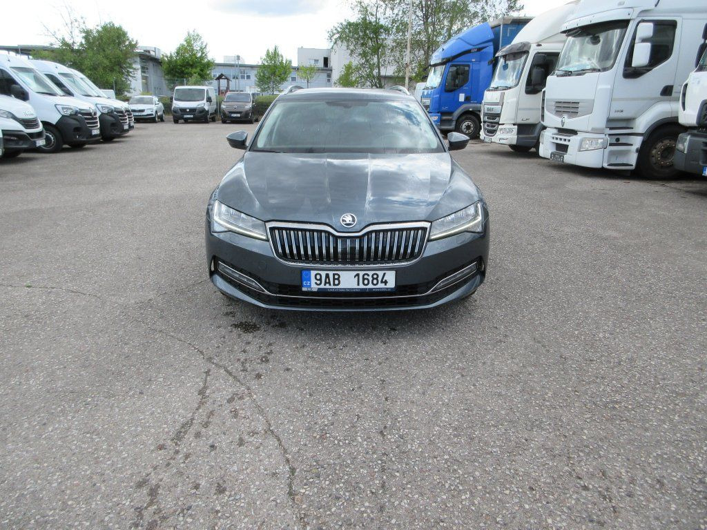 Skoda 2.0 Tdi Style - Karavan: slika 4 Skoda 2.0 Tdi Style - Karavan: slika 4