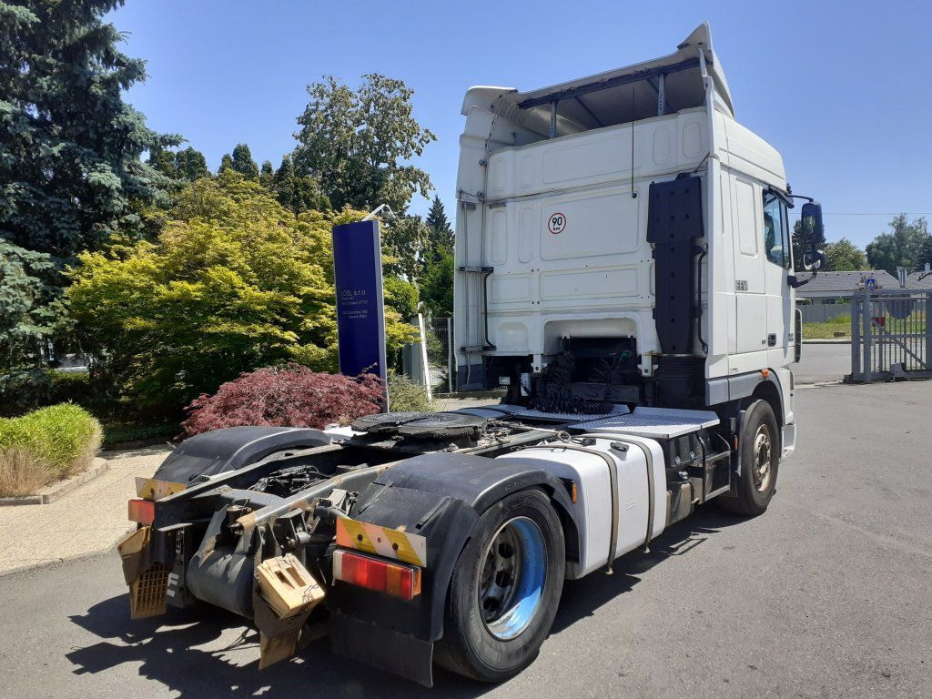 DAF XF105.460 EEV - Vlačilec: slika 4 DAF XF105.460 EEV - Vlačilec: slika 4