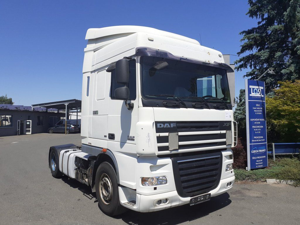DAF XF105.460 EEV - Vlačilec: slika 2 DAF XF105.460 EEV - Vlačilec: slika 2