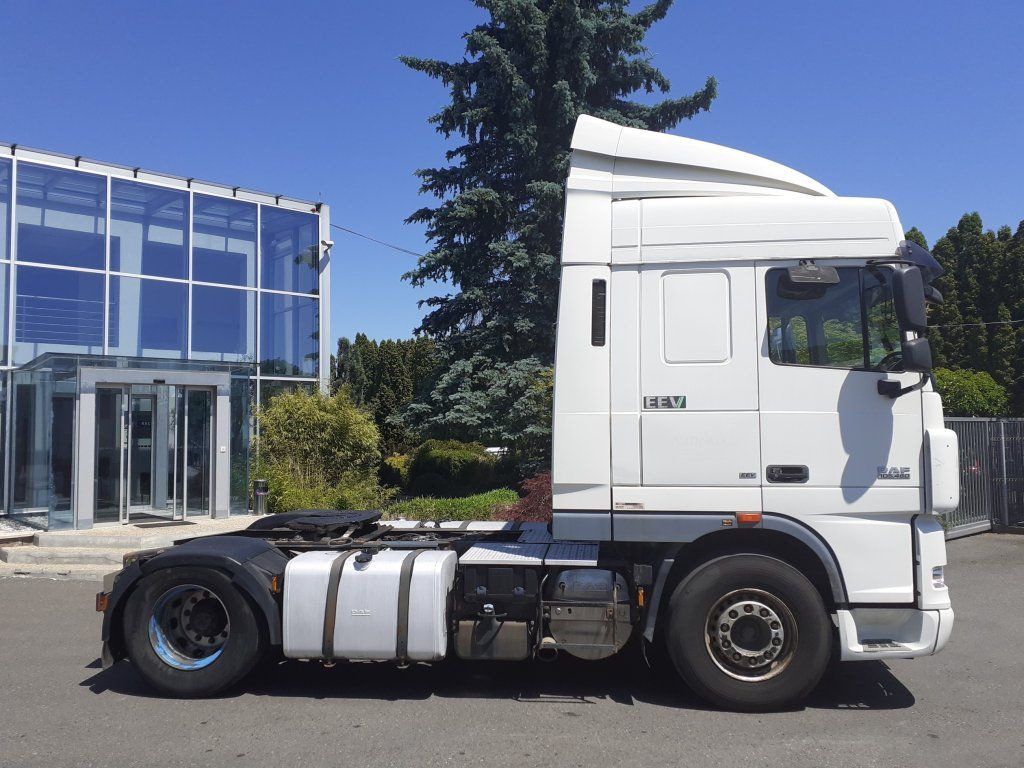 DAF XF105.460 EEV - Vlačilec: slika 3 DAF XF105.460 EEV - Vlačilec: slika 3