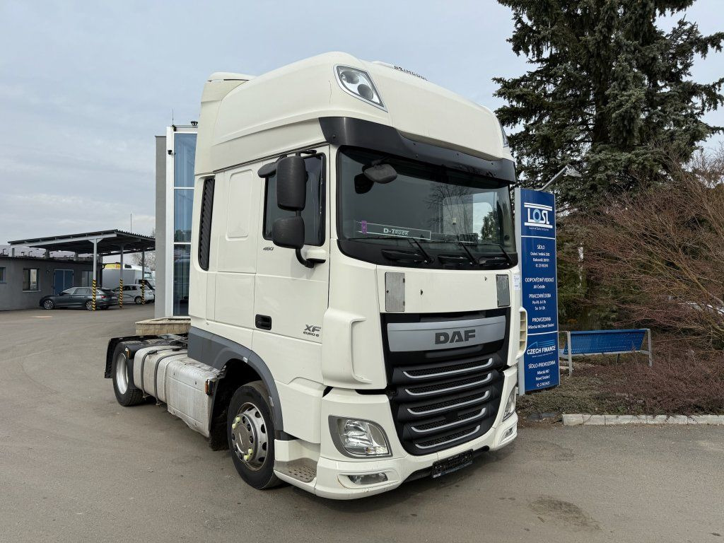 DAF XF460 EURO 6 MEGA/lowdeck - Vlačilec: slika 2 DAF XF460 EURO 6 MEGA/lowdeck - Vlačilec: slika 2