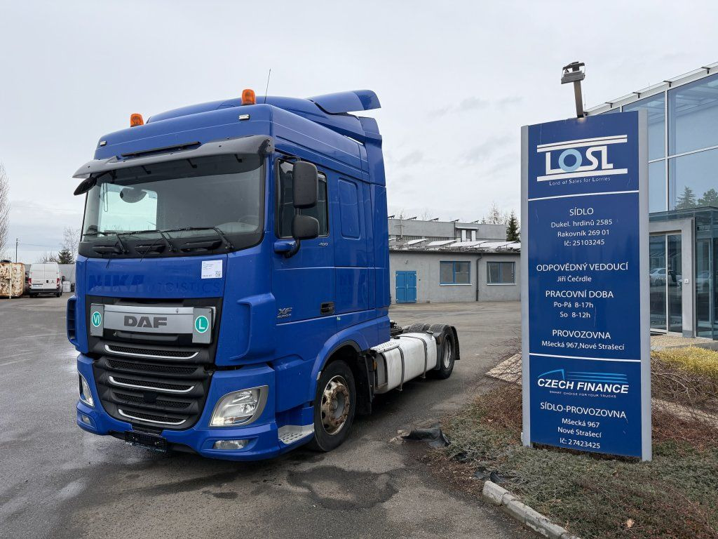 DAF XF460 EURO 6 MEGA/lowdeck - Vlačilec: slika 1 DAF XF460 EURO 6 MEGA/lowdeck - Vlačilec: slika 1