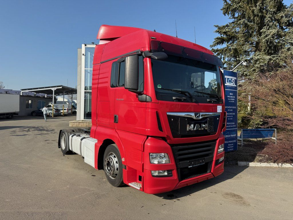 MAN TGX18.510 XLX EURO 6 MEGAlowdeck - Vlačilec: slika 2 MAN TGX18.510 XLX EURO 6 MEGAlowdeck - Vlačilec: slika 2