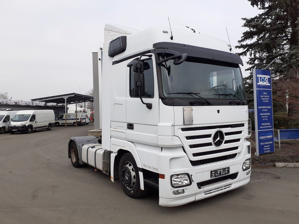 Mercedes-Benz 1844 Actros MEGA/Lowdeck EURO 5 - Vlačilec: slika 4 Mercedes-Benz 1844 Actros MEGA/Lowdeck EURO 5 - Vlačilec: slika 4