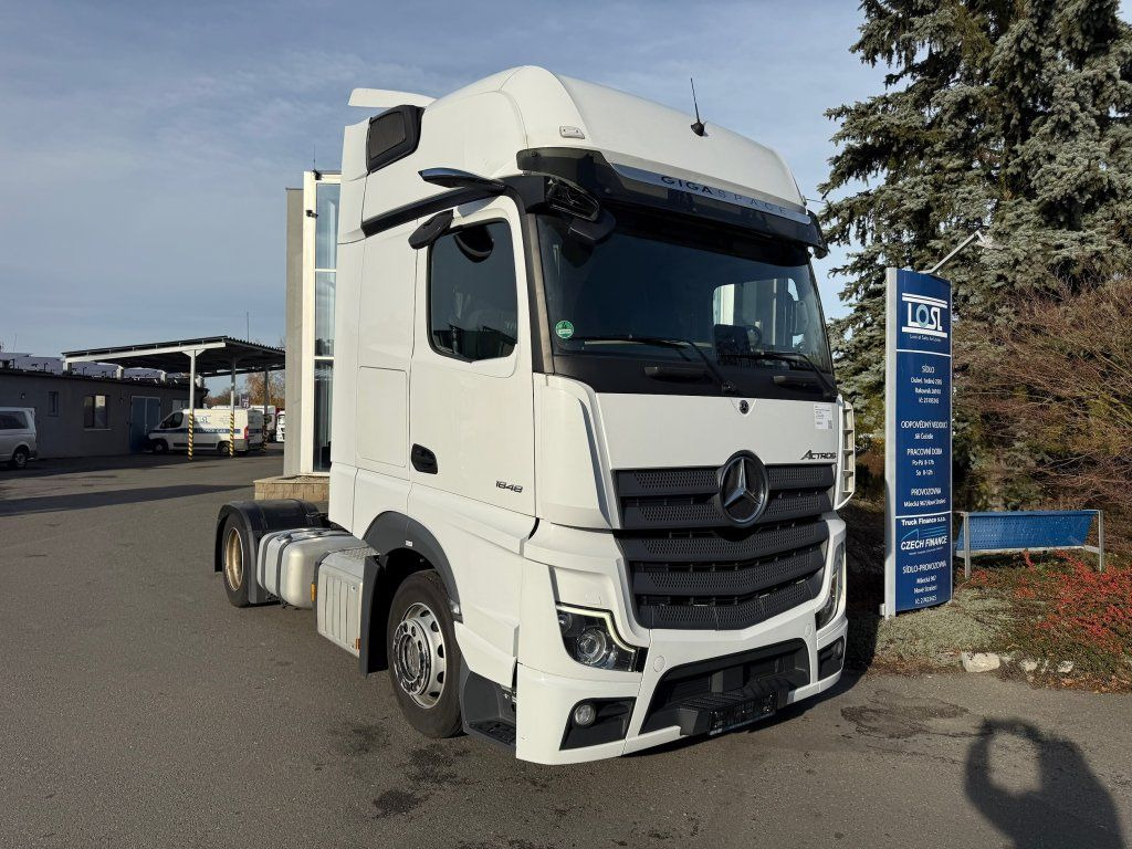 Mercedes-Benz 1848 Actros Gigaspace MEGA/lowdeck NEW TACHO - Vlačilec: slika 2 Mercedes-Benz 1848 Actros Gigaspace MEGA/lowdeck NEW TACHO - Vlačilec: slika 2