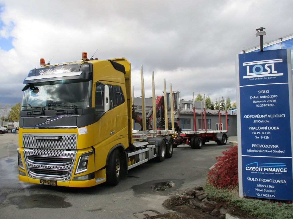 Volvo FH 16 750 6x4 + Fliegl - Tovornjak za prevoz lesa, Tovornjak z dvigalom: slika 1 Volvo FH 16 750 6x4 + Fliegl - Tovornjak za prevoz lesa, Tovornjak z dvigalom: slika 1