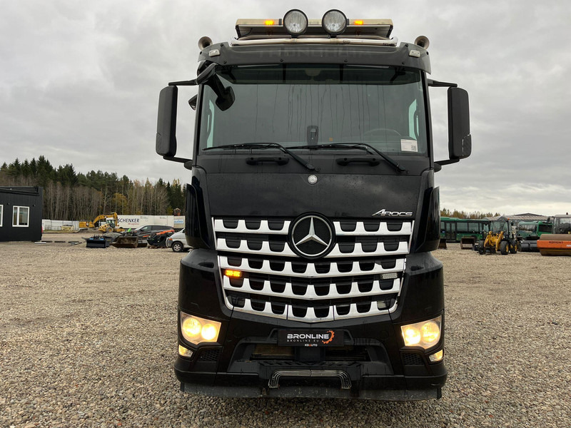Mercedes-Benz Arocs 3358 | 6X4 | 120 TON | Hydrauliikka | TULOSSA - Vlačilec: slika 2 Mercedes-Benz Arocs 3358 | 6X4 | 120 TON | Hydrauliikka | TULOSSA - Vlačilec: slika 2