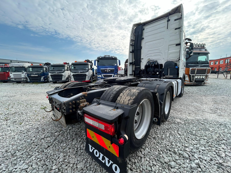 Volvo FH 500 6x2 | HYDRAULIIKKA | TULOSSA - Tovornjak prekucnik: slika 4 Volvo FH 500 6x2 | HYDRAULIIKKA | TULOSSA - Tovornjak prekucnik: slika 4