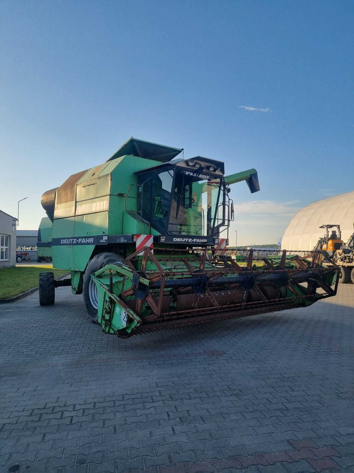 Deutz-Fahr 36.40 - Kombajn: slika 1 Deutz-Fahr 36.40 - Kombajn: slika 1