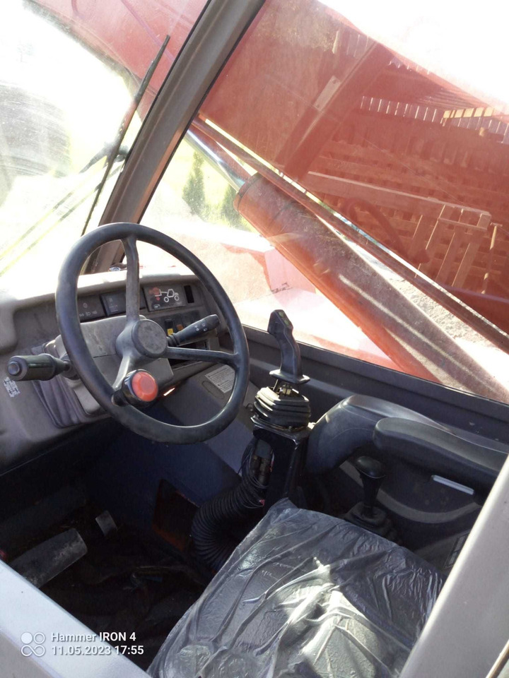 Ładowarka teleskopowa Manitou 628 - Teleskopski viličar: slika 3 Ładowarka teleskopowa Manitou 628 - Teleskopski viličar: slika 3