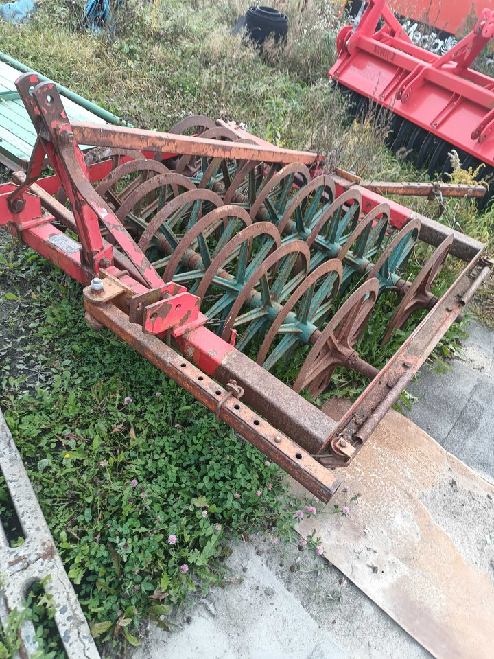 Pług 4 skibowy Frost - Plug: slika 2 Pług 4 skibowy Frost - Plug: slika 2