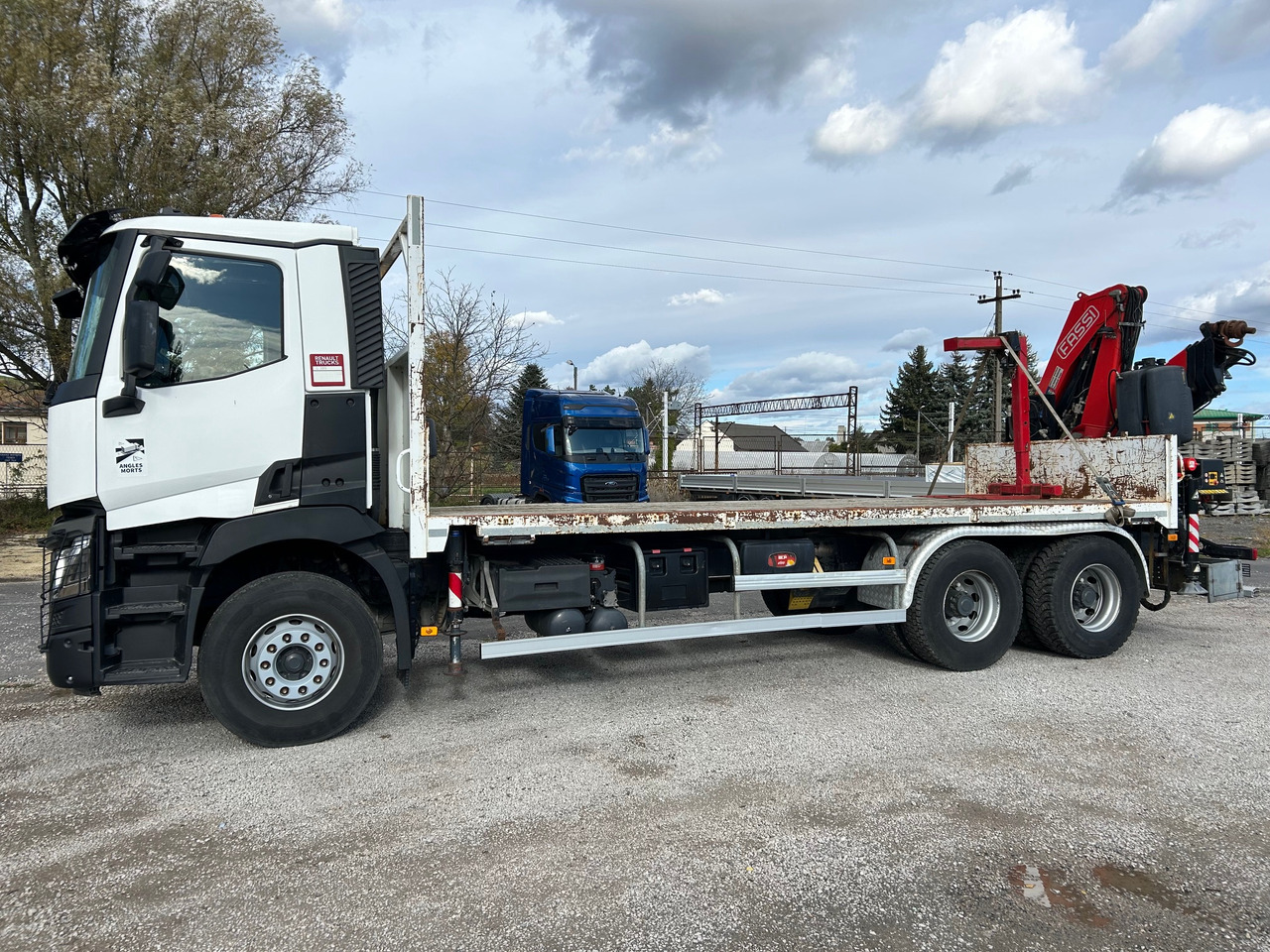 RENAULT C380 6X4 / FASSI F215A + REMOTE / ROTATOR - Tovornjak z dvigalom: slika 2 RENAULT C380 6X4 / FASSI F215A + REMOTE / ROTATOR - Tovornjak z dvigalom: slika 2