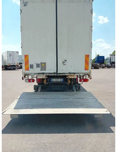 Renault Midlum 280 dxi - manual gearbox / steel suspension lames - Tovornjak s ponjavo: slika 4 Renault Midlum 280 dxi - manual gearbox / steel suspension lames - Tovornjak s ponjavo: slika 4