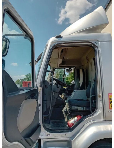 Renault Midlum 280 dxi - manual gearbox / steel suspension lames - Tovornjak s ponjavo: slika 5 Renault Midlum 280 dxi - manual gearbox / steel suspension lames - Tovornjak s ponjavo: slika 5