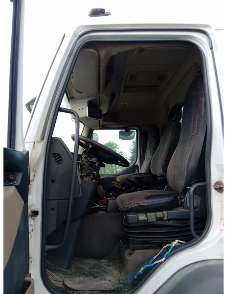 Renault Premium 320 6x2 - Smetarski tovornjak: slika 5 Renault Premium 320 6x2 - Smetarski tovornjak: slika 5