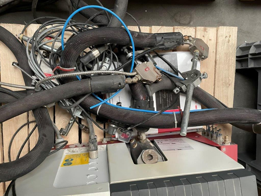 Stroj za vezavo Baumer HHS PreMelter XMelt XM-04-2200: slika 6