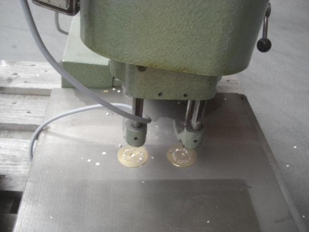 Constantin Hang 136 DK Table Paper Drilling Machine - Tiskarski stroj: slika 2 Constantin Hang 136 DK Table Paper Drilling Machine - Tiskarski stroj: slika 2