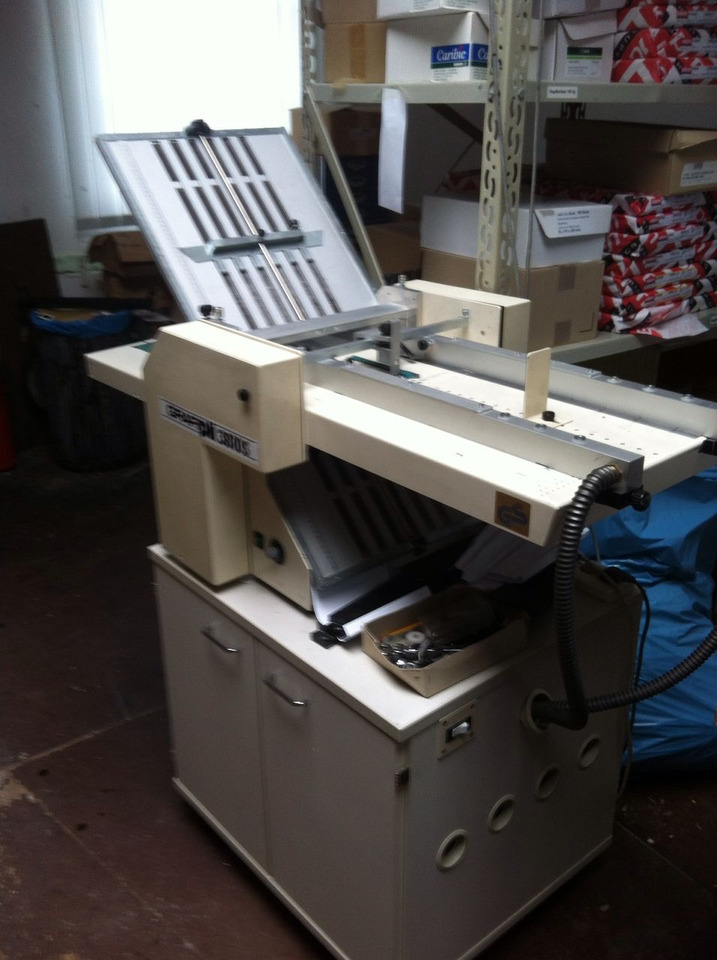 Grafipli 3810 S folding machine - Stroj za zgibanje: slika 3 Grafipli 3810 S folding machine - Stroj za zgibanje: slika 3