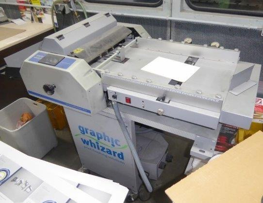 Graphic Whizard CreaseMaster Plus - automatic grooving, slotting, creasing and perforating machine - Tiskarski stroj: slika 3 Graphic Whizard CreaseMaster Plus - automatic grooving, slotting, creasing and perforating machine - Tiskarski stroj: slika 3