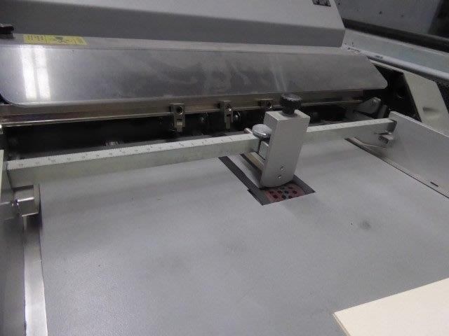 Graphic Whizard CreaseMaster Plus - automatic grooving, slotting, creasing and perforating machine - Tiskarski stroj: slika 4 Graphic Whizard CreaseMaster Plus - automatic grooving, slotting, creasing and perforating machine - Tiskarski stroj: slika 4