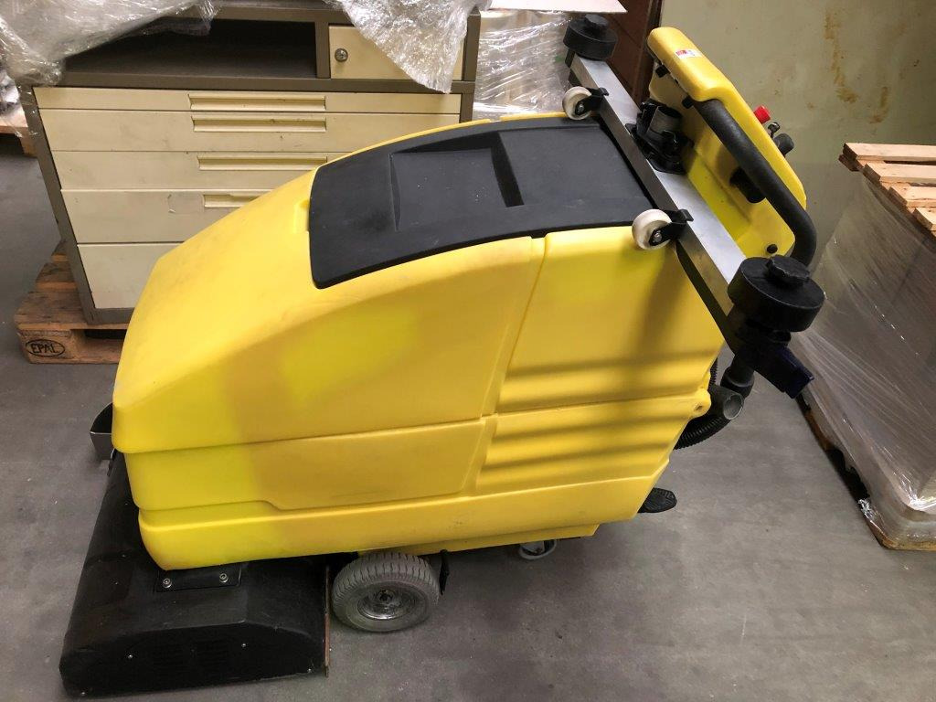 Kärcher 550 XL Bat - Kombinirani čistilni stroj: slika 2 Kärcher 550 XL Bat - Kombinirani čistilni stroj: slika 2