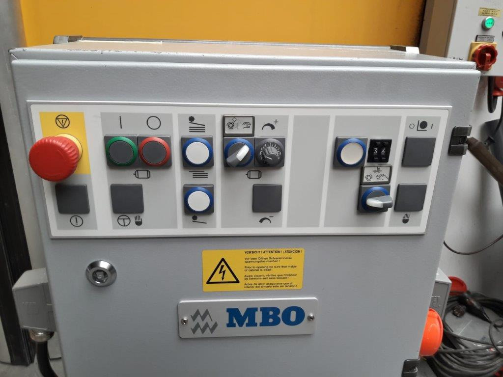 MBO Z2 mobile, 180° rotatable cross-fold unit with navigator control - Stroj za zgibanje: slika 3 MBO Z2 mobile, 180° rotatable cross-fold unit with navigator control - Stroj za zgibanje: slika 3